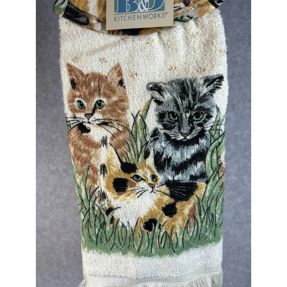 Vtg Cats Playing in the Grass 4 Piece Kitchen Towel Set Cotton B&D Kitchen Works